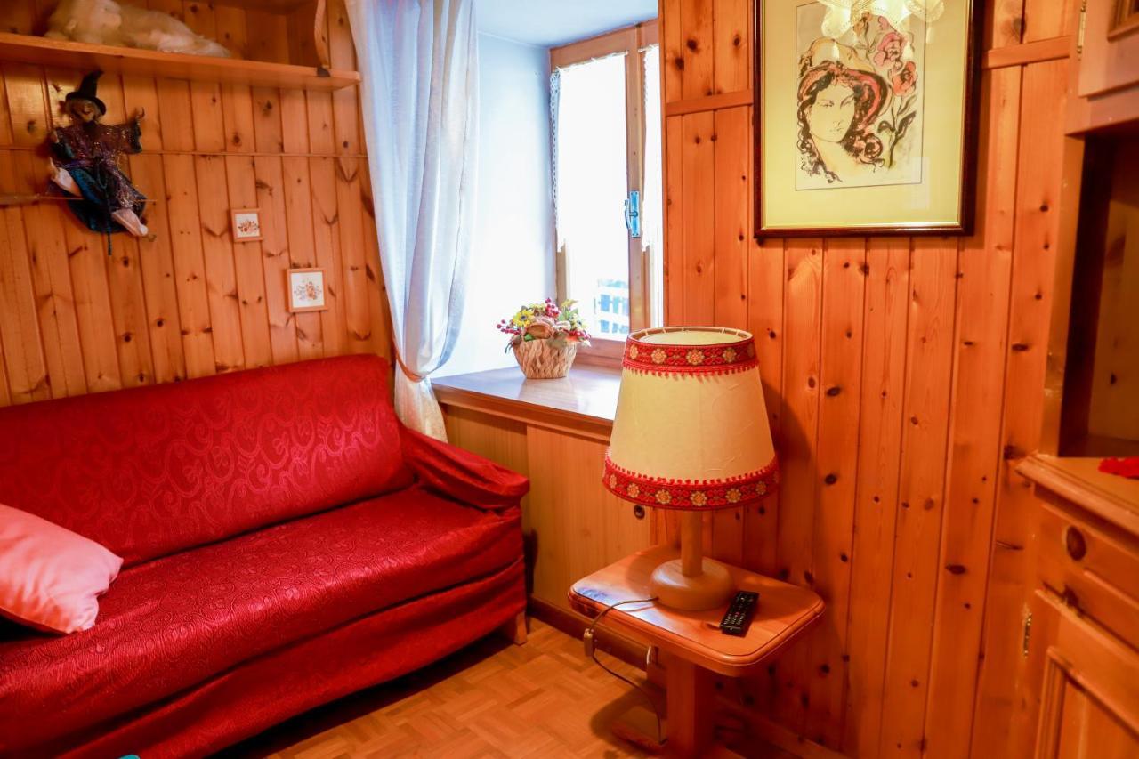 Tre Cime Focobon - Bellavista Sulle Dolomiti Appartement Falcade Buitenkant foto