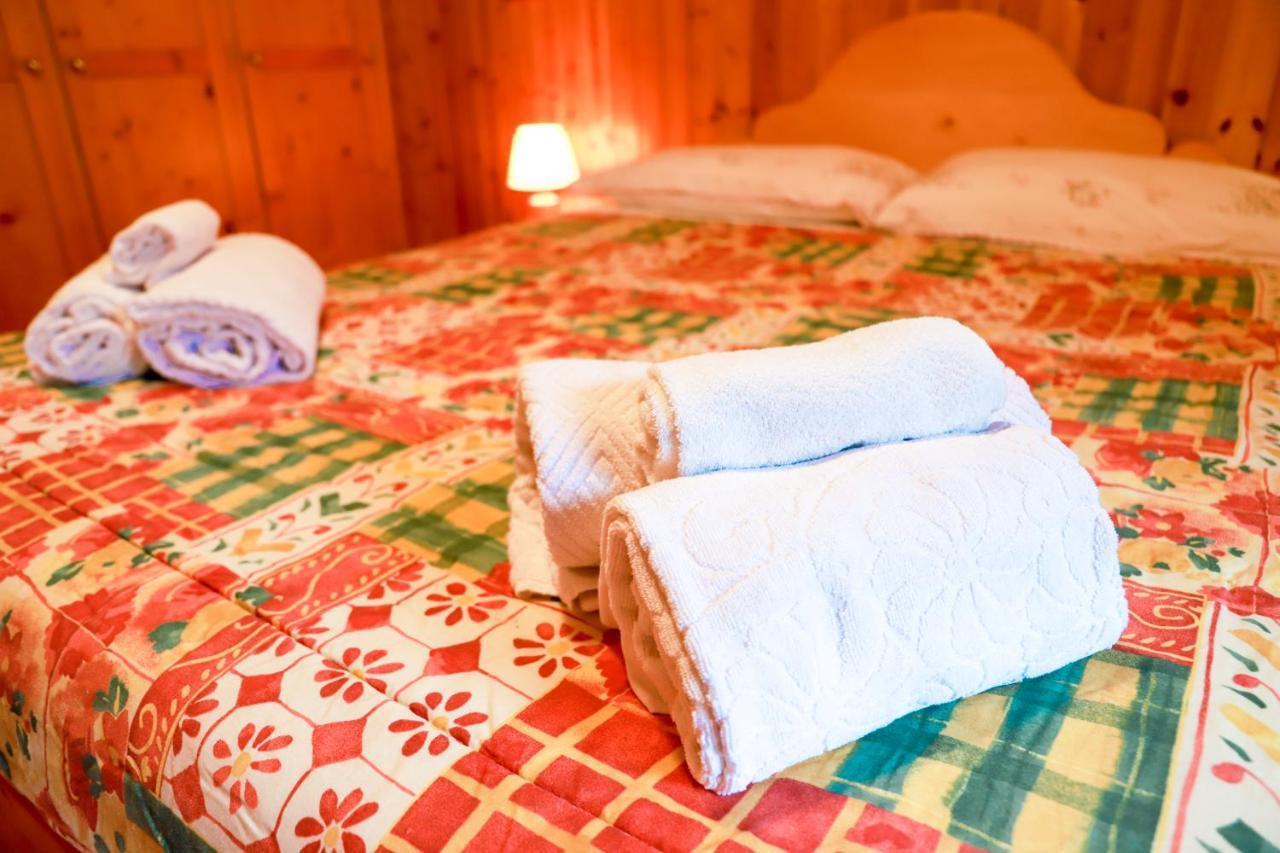 Tre Cime Focobon - Bellavista Sulle Dolomiti Appartement Falcade Buitenkant foto
