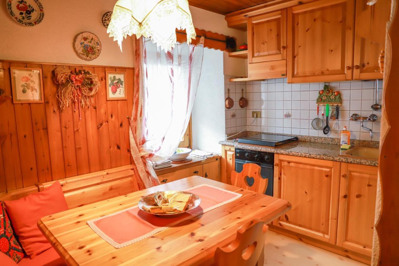 Tre Cime Focobon - Bellavista Sulle Dolomiti Appartement Falcade Buitenkant foto